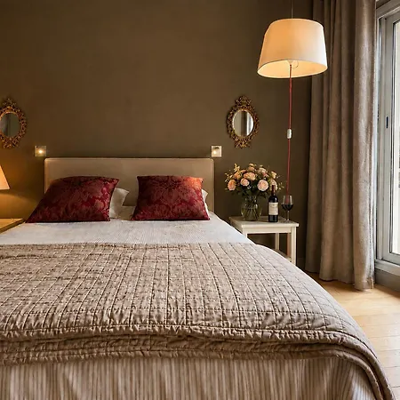 Paul Doumer Apartment Paris