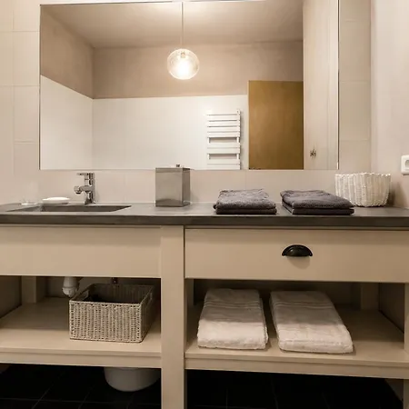 Apartment Paul Doumer *
